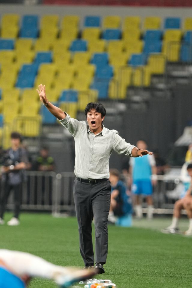 赛程表-蓉城遭遇“最佳”魔咒连胜止步 球队反省存在的问题