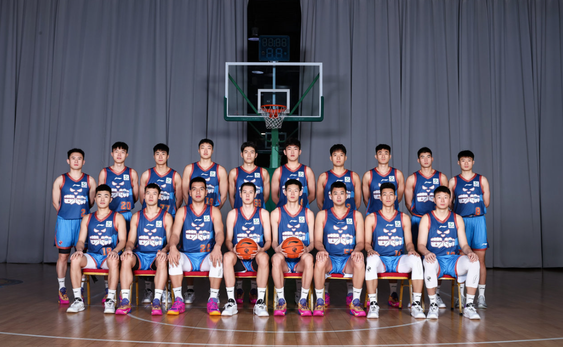 高清直播-姚明一离任就不行！苏群曝CBA分红今年少800万 升降级势在必行？